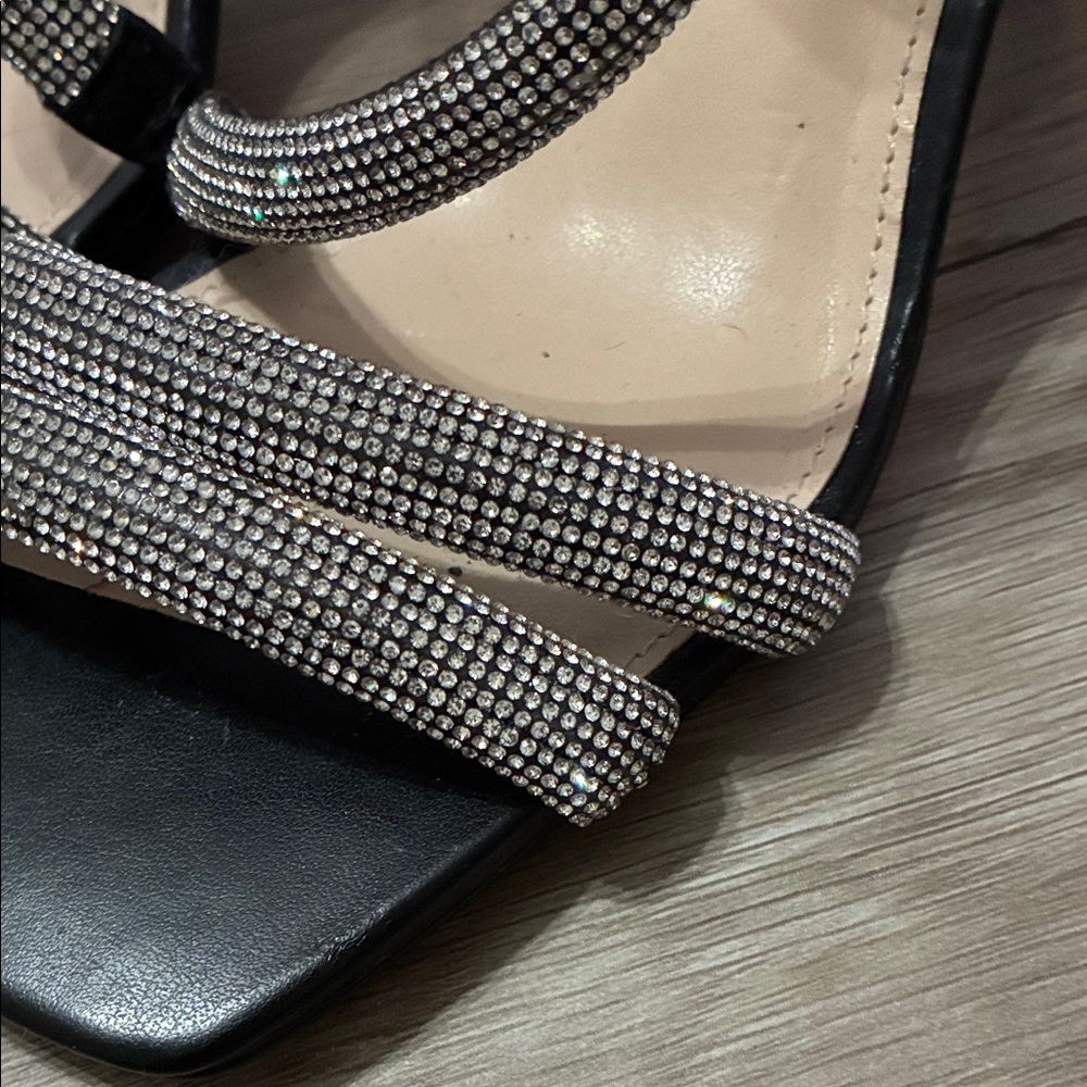 Vince Camuto Black and Silver Strappy Heels - Picture 5 of 7